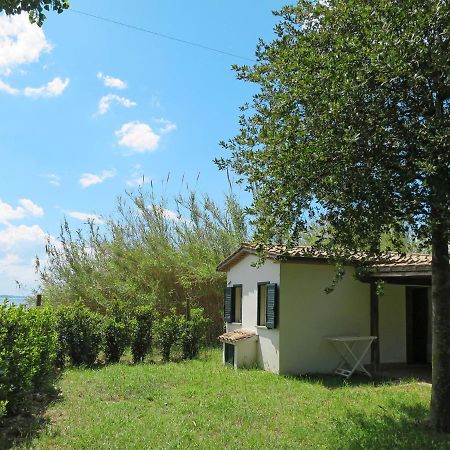 Holiday Home Chalet Del Lago By Interhome Bolsena Exterior photo